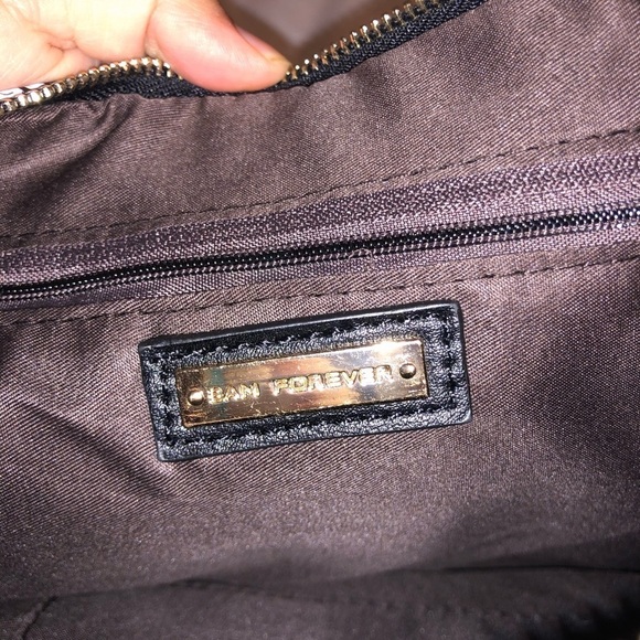 ‼️ CUTE 3 AM FOREVER BEACH CLUTCH ‼️ - Picture 6 of 6